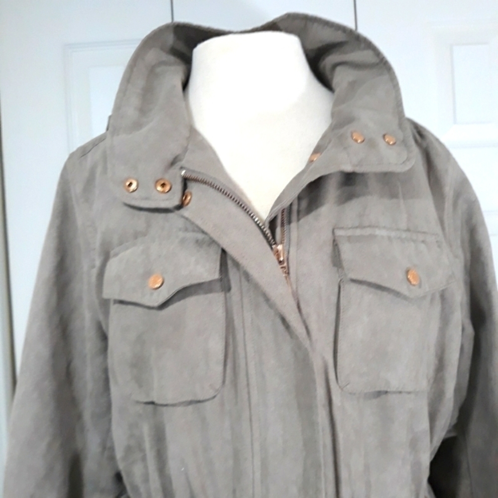 Vince Camuto utility with hidden hoddie light brown jacket Zipper Size Large - Picture 2 of 11
